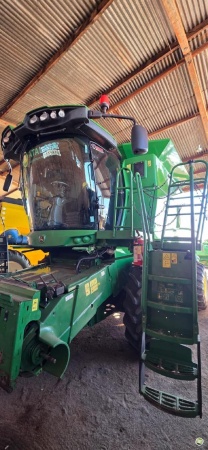 Colheitadeira John Deere S550 ano 2021