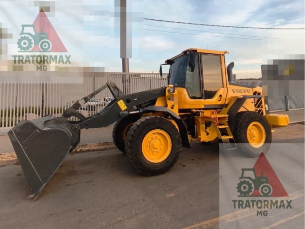 Pá Carregadeira Volvo L60F ano 2020 - L60F - Máquinas de Linha Amarela