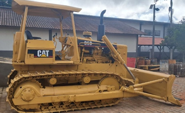Trator de Esteira Caterpillar D5B ano 1991