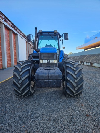 Trator New Holland TM 7040 ano 2012