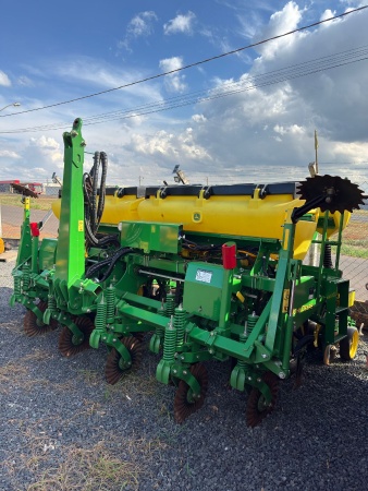 Plantadeira John Deere 1109 ano 2024