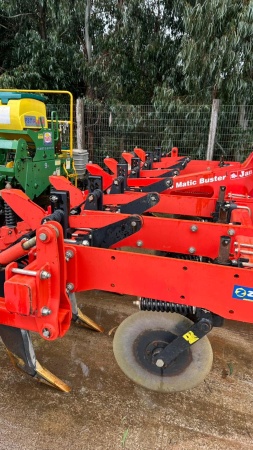 Outras máquinas agrícolas Jan jumbo matic ano 2024