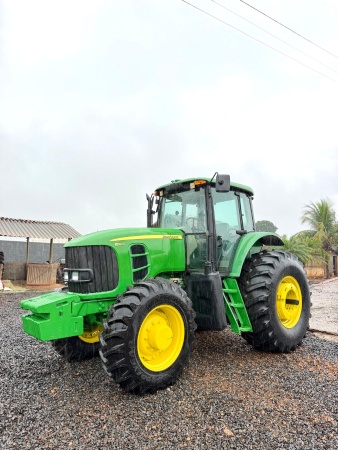 Trator John Deere 6180J ano 2014 - 6180J - Máquinas Agrícolas