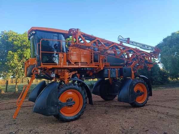 Pulverizador Autopropelido Jacto Uniport 2530 ano 2020