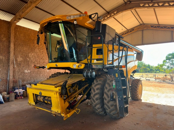 Colheitadeira New Holland CR 5.85 ano 2019