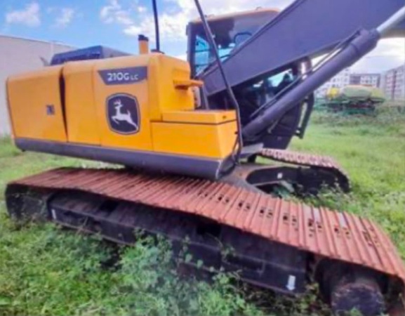 Escavadeira com Garras John Deere 210G LC ano 2023