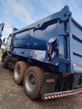 Caminhão Volvo FMX460 ano 2018
