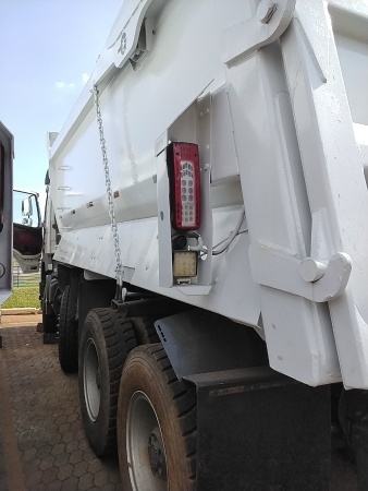 Caminhão Volvo FMX 500 ano 2020