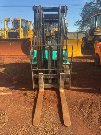 Empilhadeira Mitsubishi FG 25N
