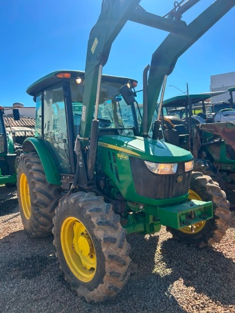 Trator John Deere 5080E ano 2021 - 5080E - Máquinas Agrícolas