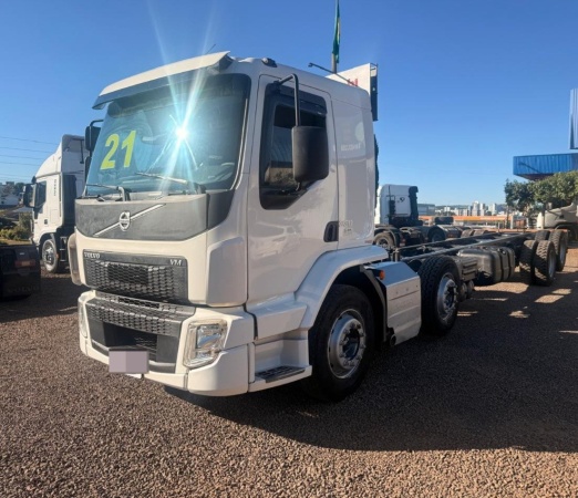 Caminhão Volvo VM 330 ano 2021 - VM 330 - Caminhões e Carretas
