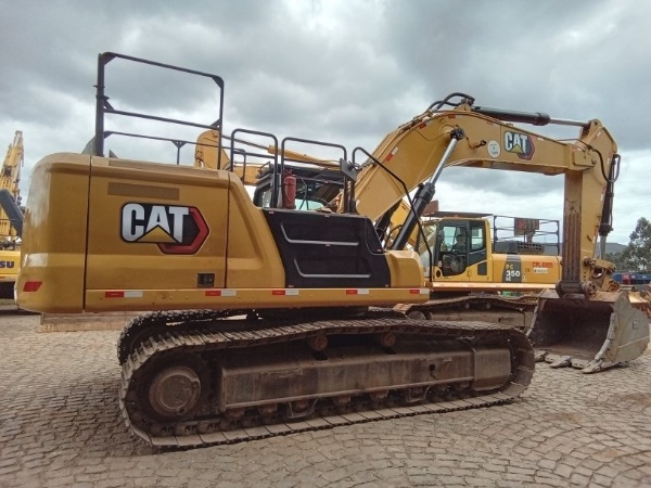 Escavadeira Caterpillar 336 ano 2021