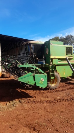 Colheitadeira John Deere 1175 ano 2004