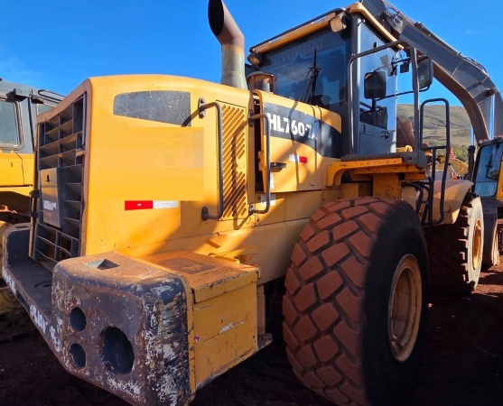 Pá Carregadeira Hyundai HL760-9 ano 2010