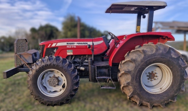 Trator Massey Ferguson MF 4275 ano 2012