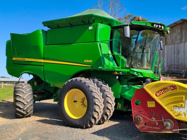 Colheitadeira John Deere S540 ano 2016