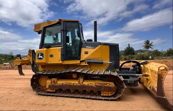 Trator de Esteira John Deere 700J-II ano 2021