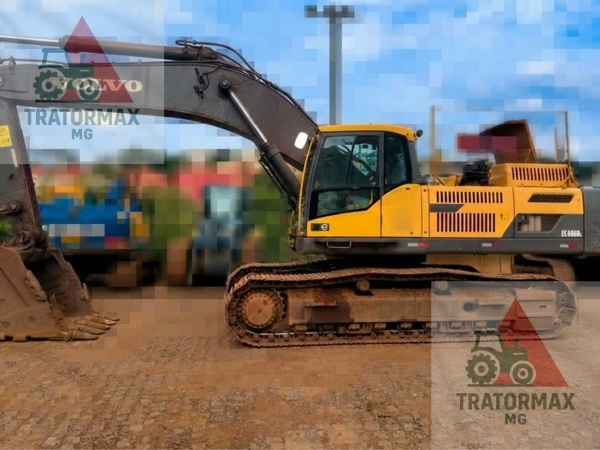 Escavadeira Volvo EC 480 DL ano 2021