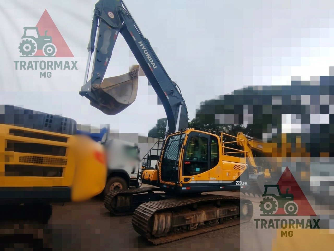Escavadeira Hyundai R220 ano 2020