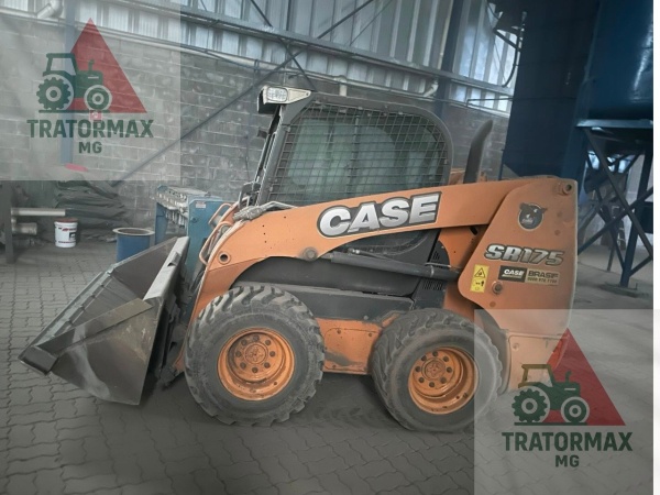 Mini Carregadeira Case SR175 ano 2014