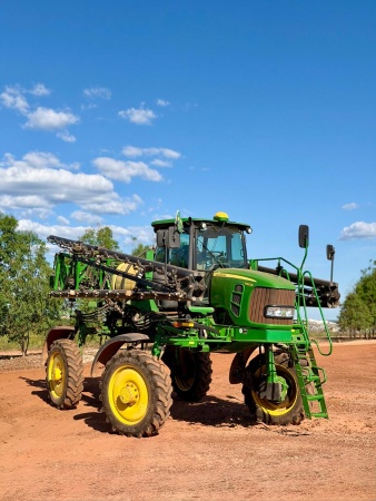 Pulverizador Autopropelido John Deere 4025 ano 2022