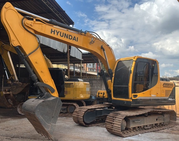 Escavadeira Hyundai R 140LC-9S ano 2017 - R 140LC-9S - Máquinas de Linha Amarela