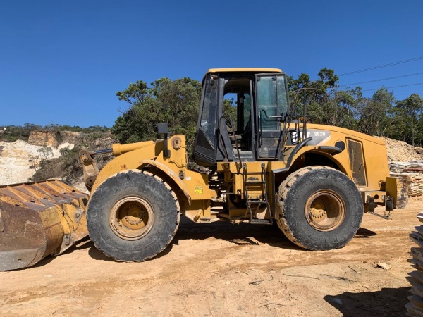 Pá Carregadeira Caterpillar 962 ano 2009