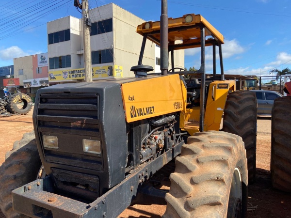 Trator Valmet 1580S ano 1994