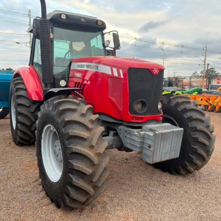 Trator Massey Ferguson MF 7180 ano 2013