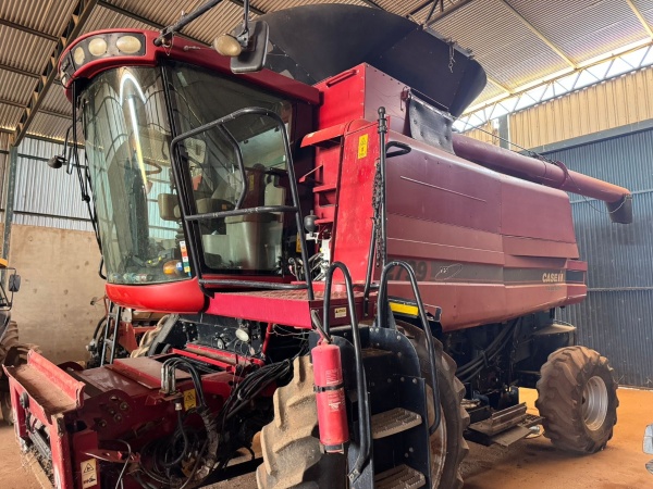 Colheitadeira Case Axial-Flow 2799  ano 2014