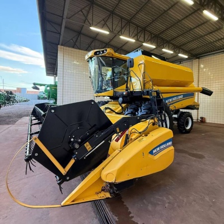 Colheitadeira New Holland TC 5.90 ano 2020