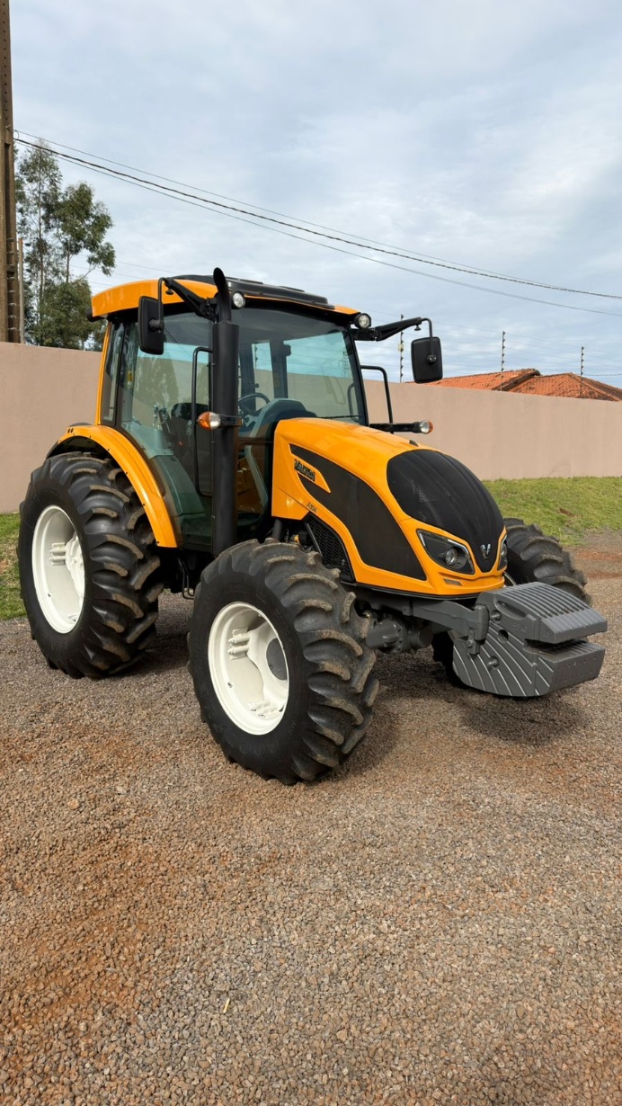 Trator Valtra A104 ano 2020