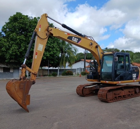 Escavadeira Caterpillar 313D2GC ano 2019