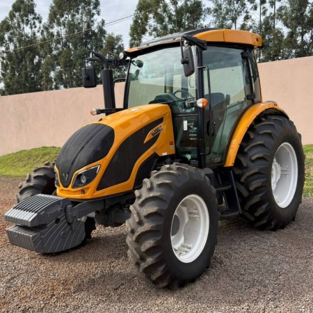 Trator Valtra A104 ano 2020