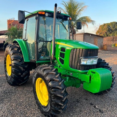 Trator John Deere 6115J ano 2022 - 6115J - Máquinas Agrícolas