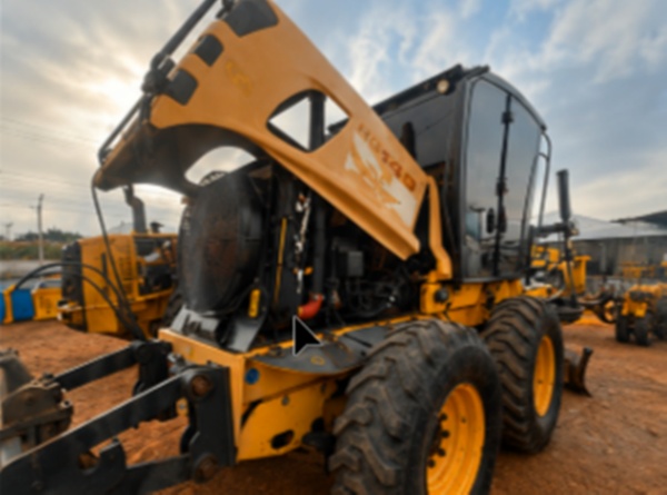 Motoniveladora New Holland RG140 ano 2013