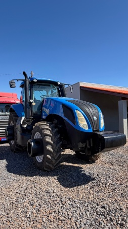 Trator New Holland T8 385 ano 2019 - T8 385 - Máquinas Agrícolas