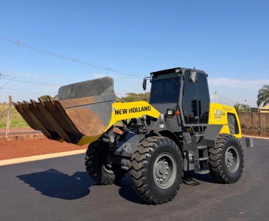 Pá Carregadeira New Holland 12D ano 2023