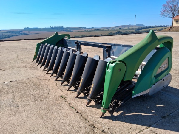 Plataforma GreenSystem PM PL1012B ano 2019 - PM PL1012B - Implementos para Colheita