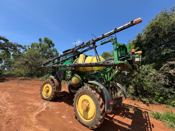 Pulverizador Autopropelido John Deere 4025 ano 2019
