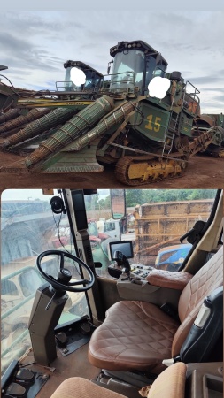 Colheitadeira John Deere 3520&nbsp; ano 2013