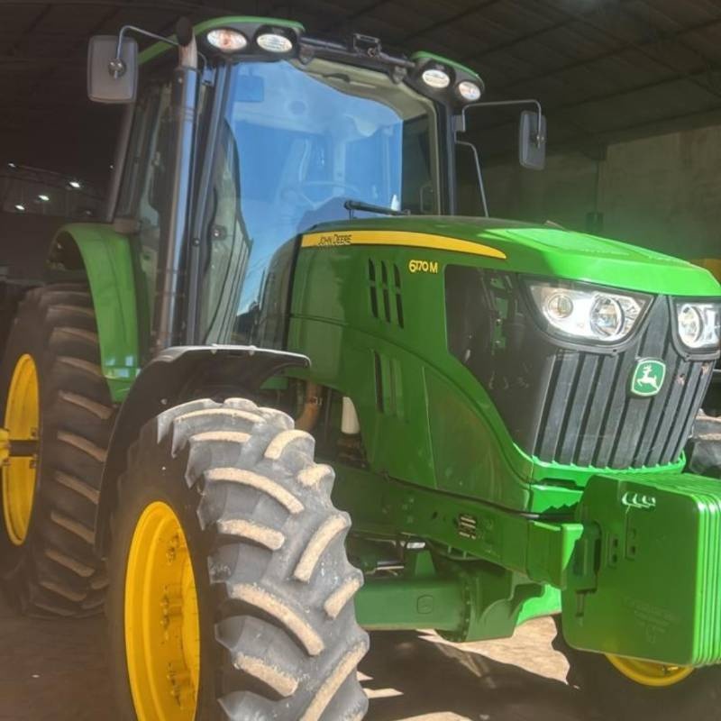 Trator John Deere 6170M ano 2022
