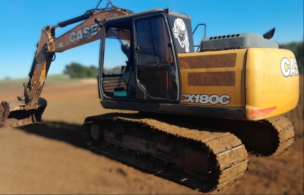 Escavadeira Case CX180C ano 2018