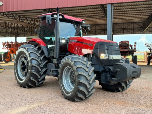 Trator Case Puma 230 ano 2021