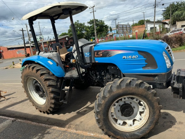 Trator Ls PLUS 80 ano 2019