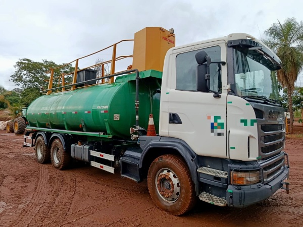 Outros caminhões Scania G420 ano 2011