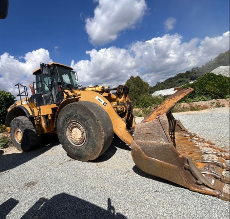Pá Carregadeira Caterpillar 980  ano 2009