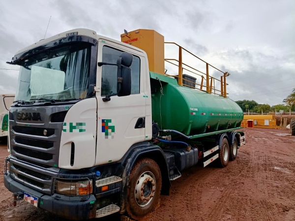 Outros caminhões Scania G420 ano 2011