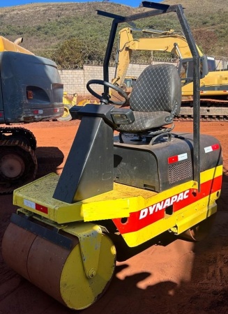 Rolo Compactador Dynapac cc21 ano 2012 - cc21 - Pavimentação e Infraestrutura