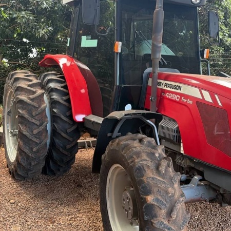 Trator Massey Ferguson MF 4290 ano 2018